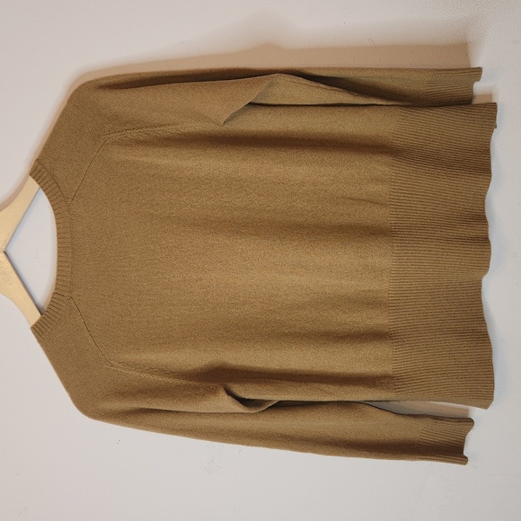 MASON Wool Blend Crew Neck Sweater with Leather Panel, size P - Picture 3 of 9